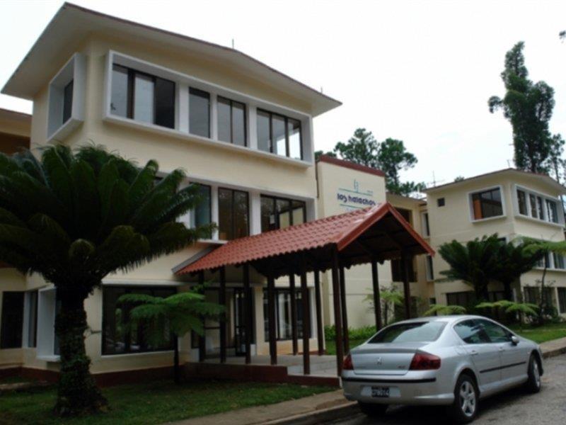 Los Helechos Hotel Topes de Collantes Exterior photo